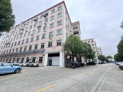 松岗厂房出租200平起可分租，一楼层高6米仓库出租，已电改