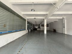 清溪标准厂房出租，一楼户型方正带办公室