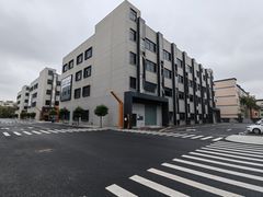 光明地铁口工业园精装修厂房出租一楼厂房仓库出租200平起分