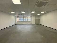 布吉丹竹头地铁口楼上260平电商办公厂房出租仓库出租轻加工