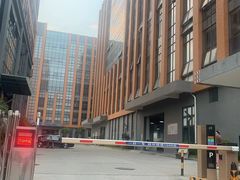 8元原房东豪华装修办公室厂房招租