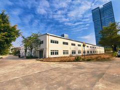 龙岗中心城单一层钢构厂房出租滴水11米可做体育竞技项目