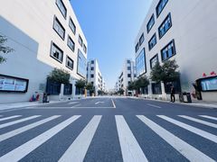 南山西丽大型园区200平方起租 大小面积任意组合 免租一个月