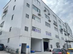 个人出租火车西站高速路口厂房出租，可分租整租