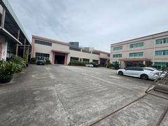 东城独院厂房！总面积2380平空地超大单一层11米高精装修